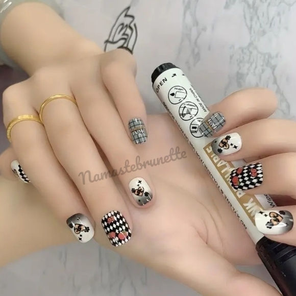 2/$16 Bears & Hearts Press On Nails - Picture 1 of 8